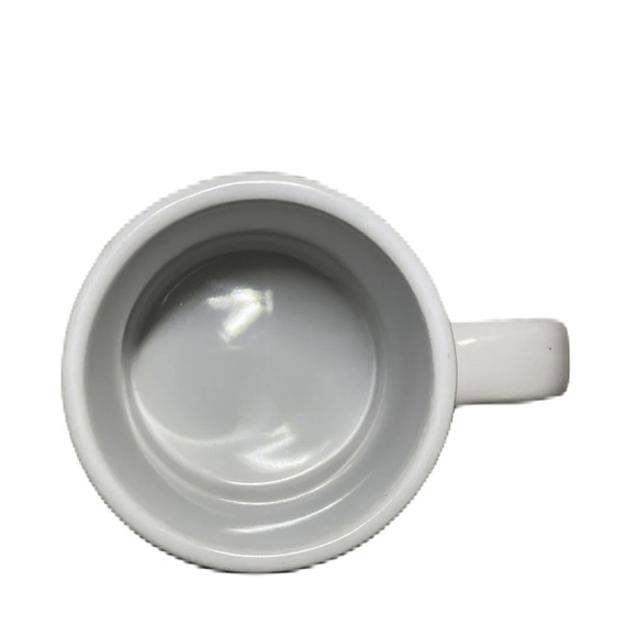 Dunkin Donuts discontinued 10 Oz coffee Mug - Picture 3 of 4